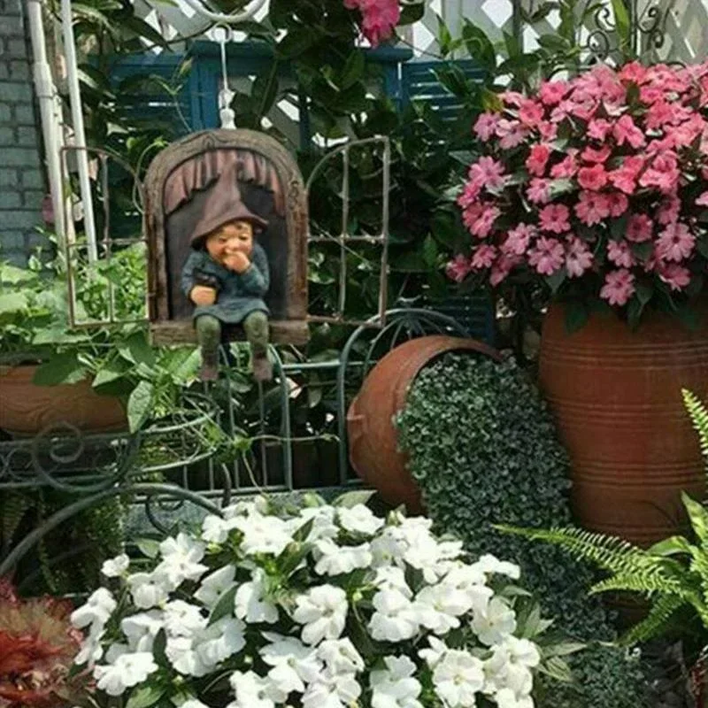 2026 Naughty Garden Statue Elf - Home Bargains ulasan dan harga