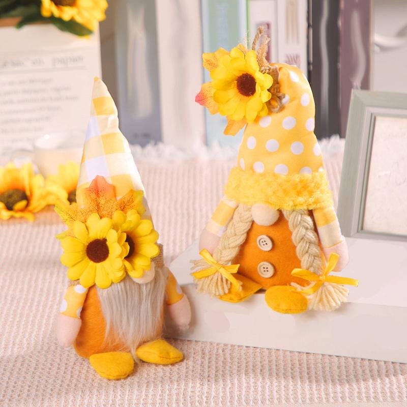 New Sunflower Farmhouse Gnome  - Home Bargains ulasan dan harga